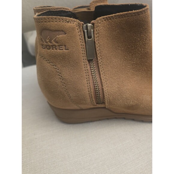 Sorel Women’s 9.5 Out ‘N About Wedge Booties – Camel Suede Side Zip Ankle Boots - Picture 4 of 9